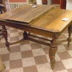 361 6381 DINING TABLE